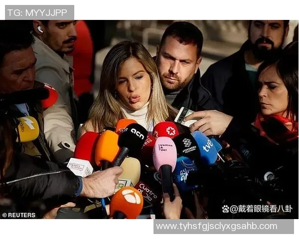 英国查处足球明星逃税案件引发社会广泛关注与讨论